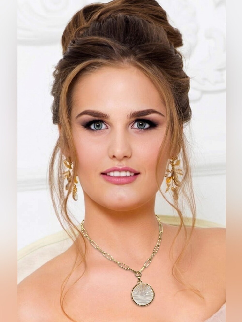💛▪️Camila Coelho ▪️ Mother Of Pearl Sunris Sphere Drop Statement 16" Necklace